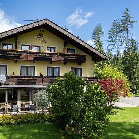 Pension Fischinger Feldkirchen in Kärnten Exterior foto