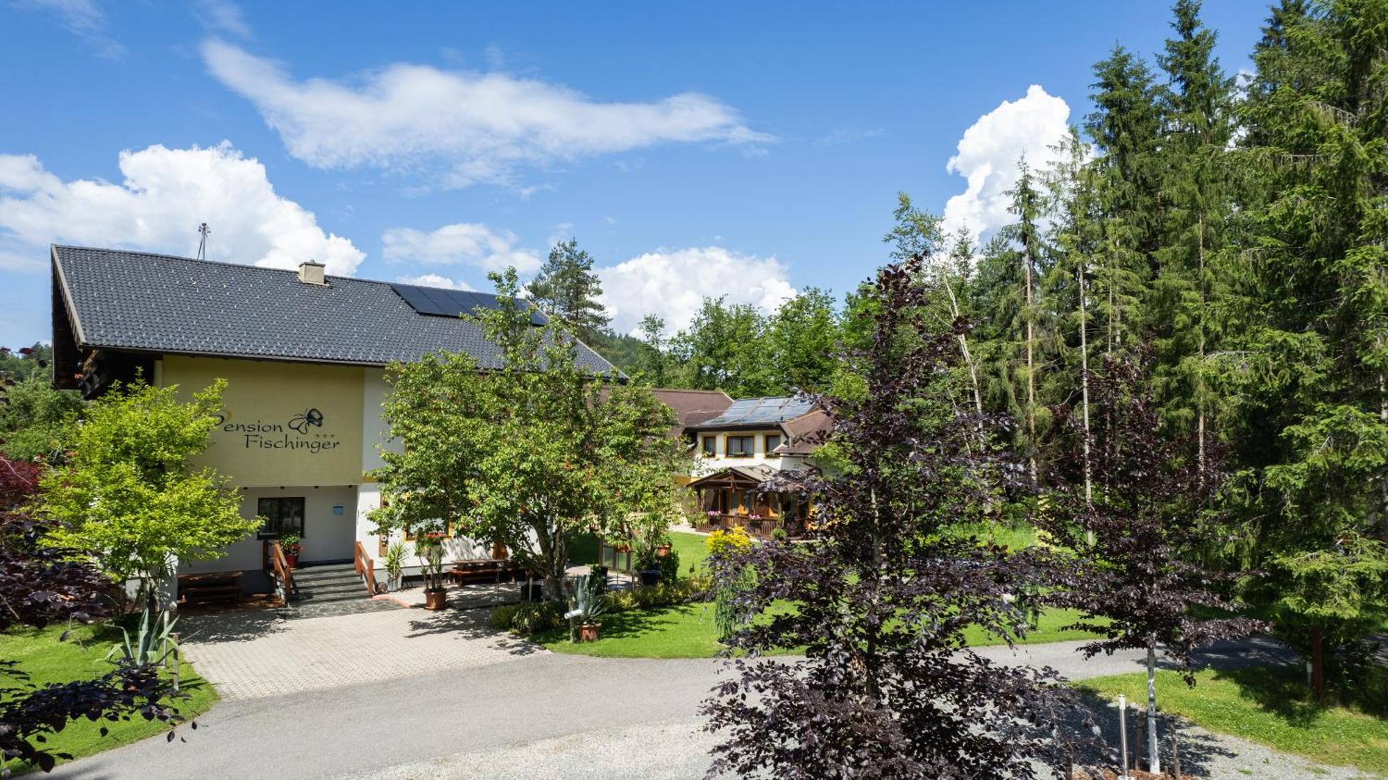 Pension Fischinger Feldkirchen in Kärnten Exterior foto